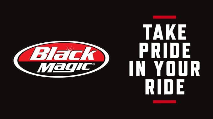 Black Magic Wet Tire Spray Shine BM23 Verbetering Beskermende Aantrekkingskrag, 23 oz.