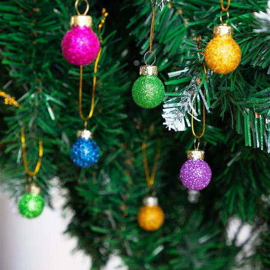 36 Stuks Kersfees Mini Glitters Glasballetjies Ornaments 1" Veelkleurige Hangbalversiering en Vakansieversierings - Glitters