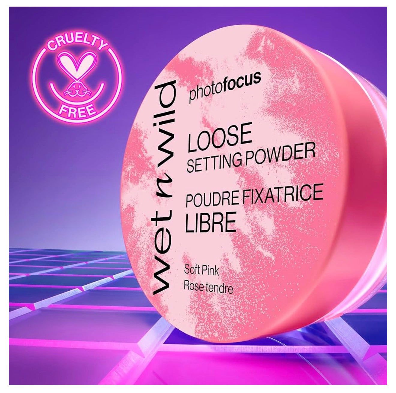 wet n wild Photo Focus Loose Setting Powder, Lightweight Silky Formula, Radiant Tint for a Luminous Glow, Blurring & Oil-Control Finish, Long-Lasting Makeup Setting Powder, Cruelty-Free - Soft Pink