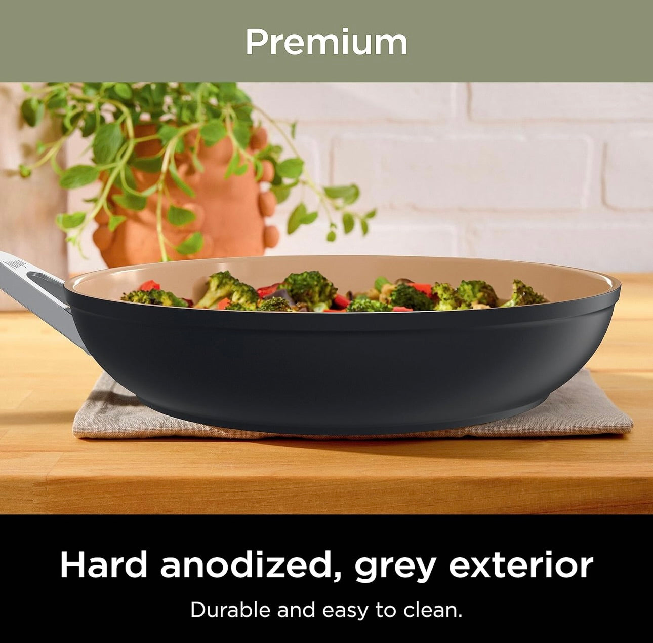 Ninja Extended Life Premium Ceramic 8" Braaipan, Kleefvrye Braaipanne, Potte, PTFE-vry, Gesonde Kook, Oondveilig tot 287°C, Skottelgoedwasser Veilig, Alle Stoofplate & Induksie Versoenbaar, Appelkoos, CW90020