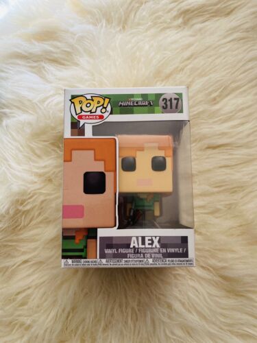 FUNKO POP! Games: Minecraft - ALEX (319) Collectible Figure - NEW