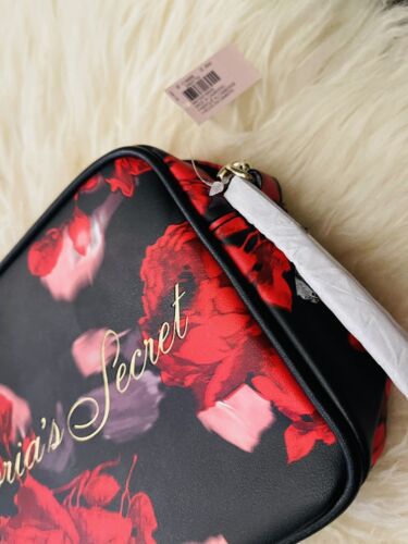 VICTORIA SECRET LIMITED EDITION RED ROSES PRINT WOMEN SLING  BAG | NEW WITH TAG