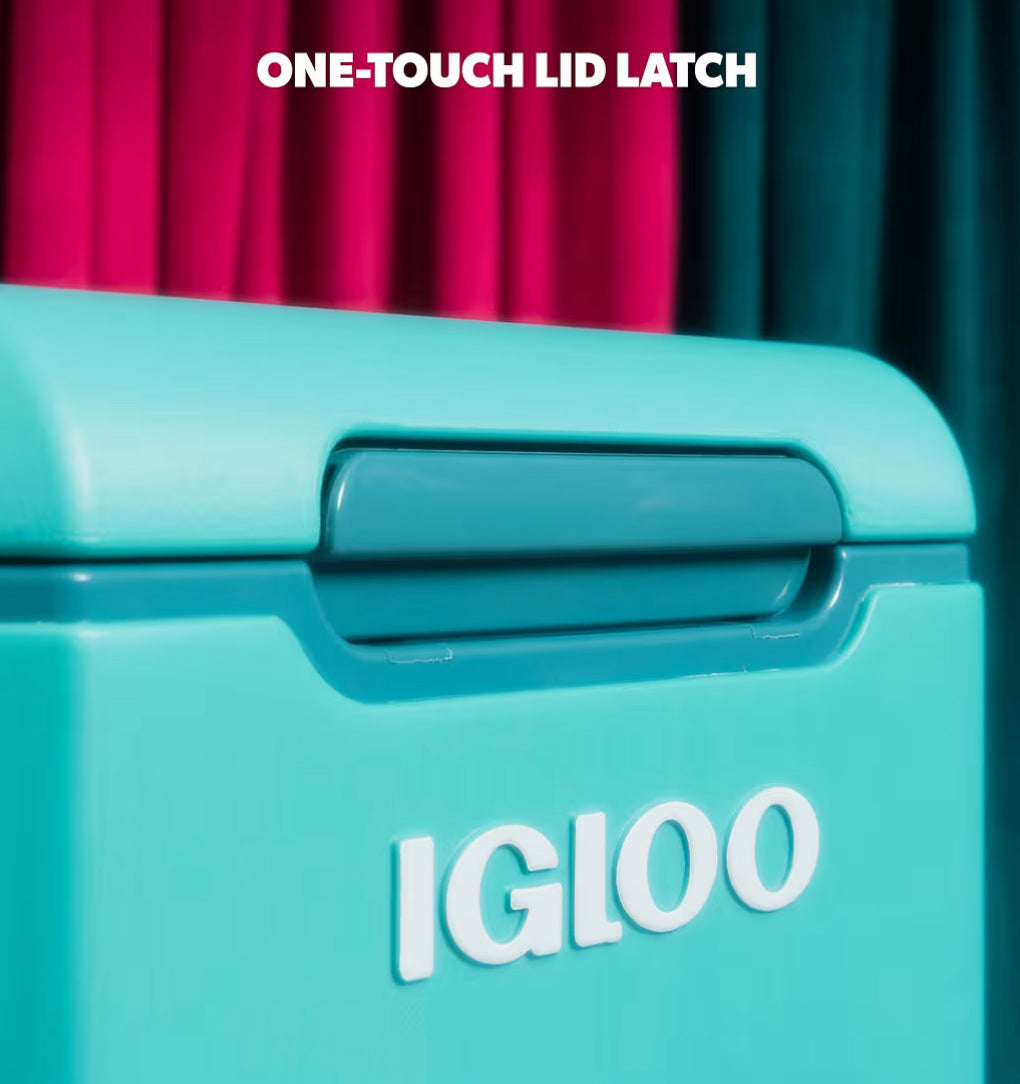 Igloo Tag Along 360 Spinner Cooler | 20 Quart Rolling Ice Chest - (Teal)
