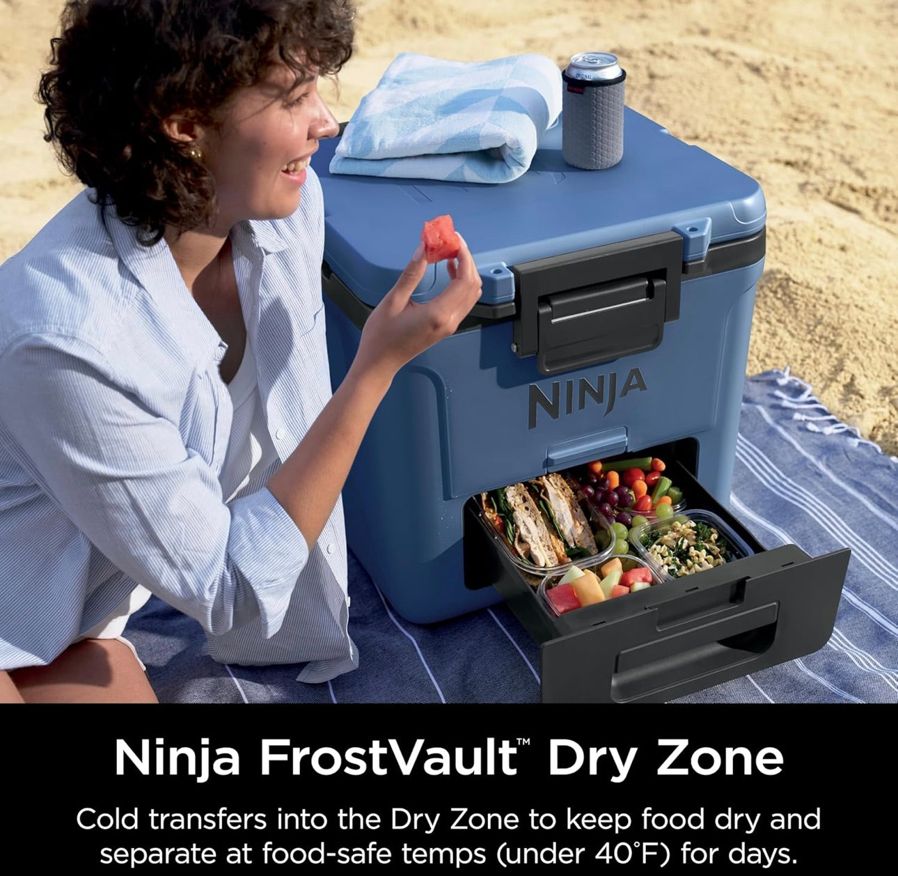 Ninja Cooler FrostVault 30QT-koeler met wiele – geïsoleer met Temp Dry-berglaai, hou ys dae lank koud – Lakeshore Blue