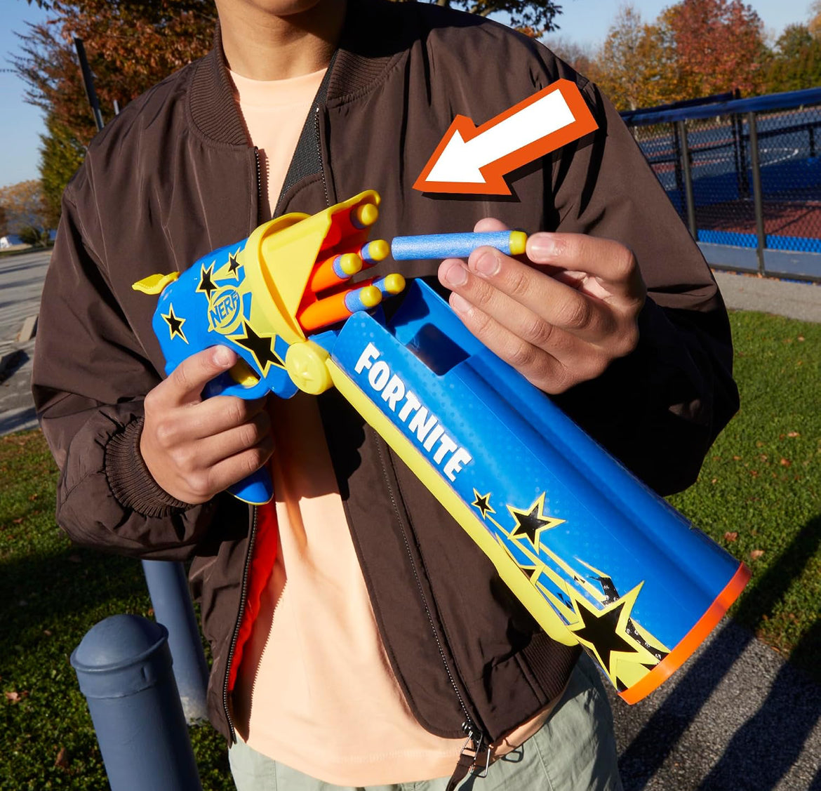 Nerf Fortnite Half Tone Hero Blaster, Bonus Code to Unlock Half Tone Hero Wrap in the Game, Break Open Loading, 12 Nerf Elite Darts, Fortnite Gifts