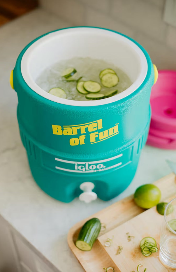 Igloo Retro 2-Gallon Party Water Jug Cooler – Durable & Insulated - (Jade)
