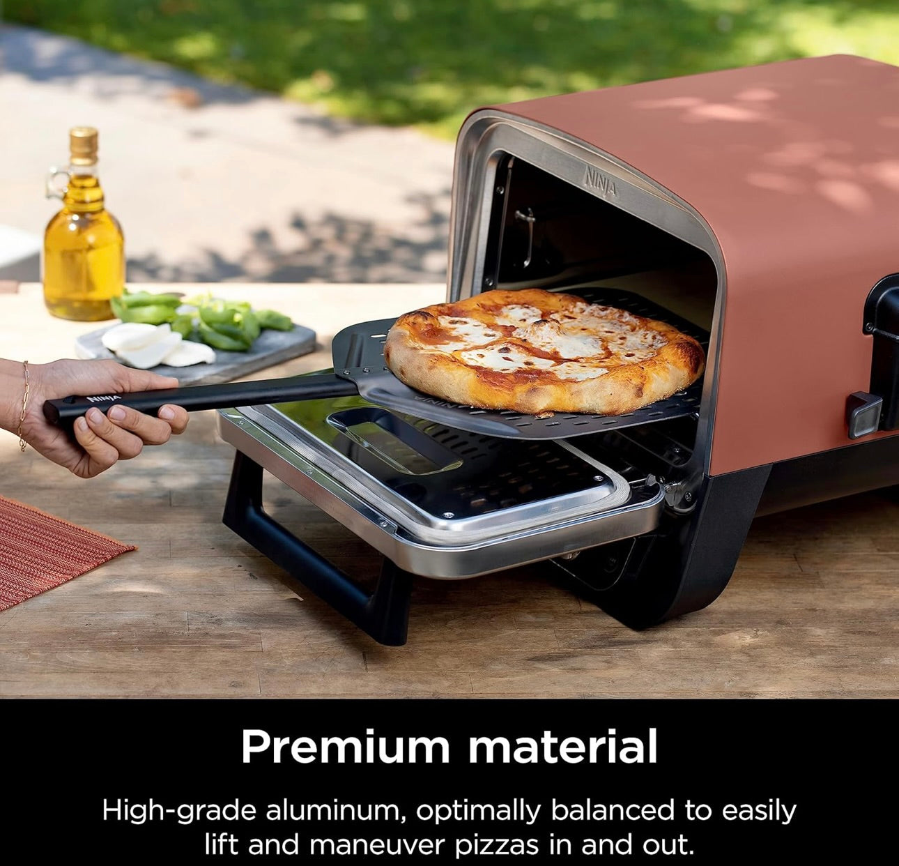 Ninja Geperforeerde Pizzaskop, versoenbaar met Woodfire Buite-oond (OO100-reeks), Ophangkoord, Aluminium, Grys/Swart, 19.5'' x 16.5'' x15"