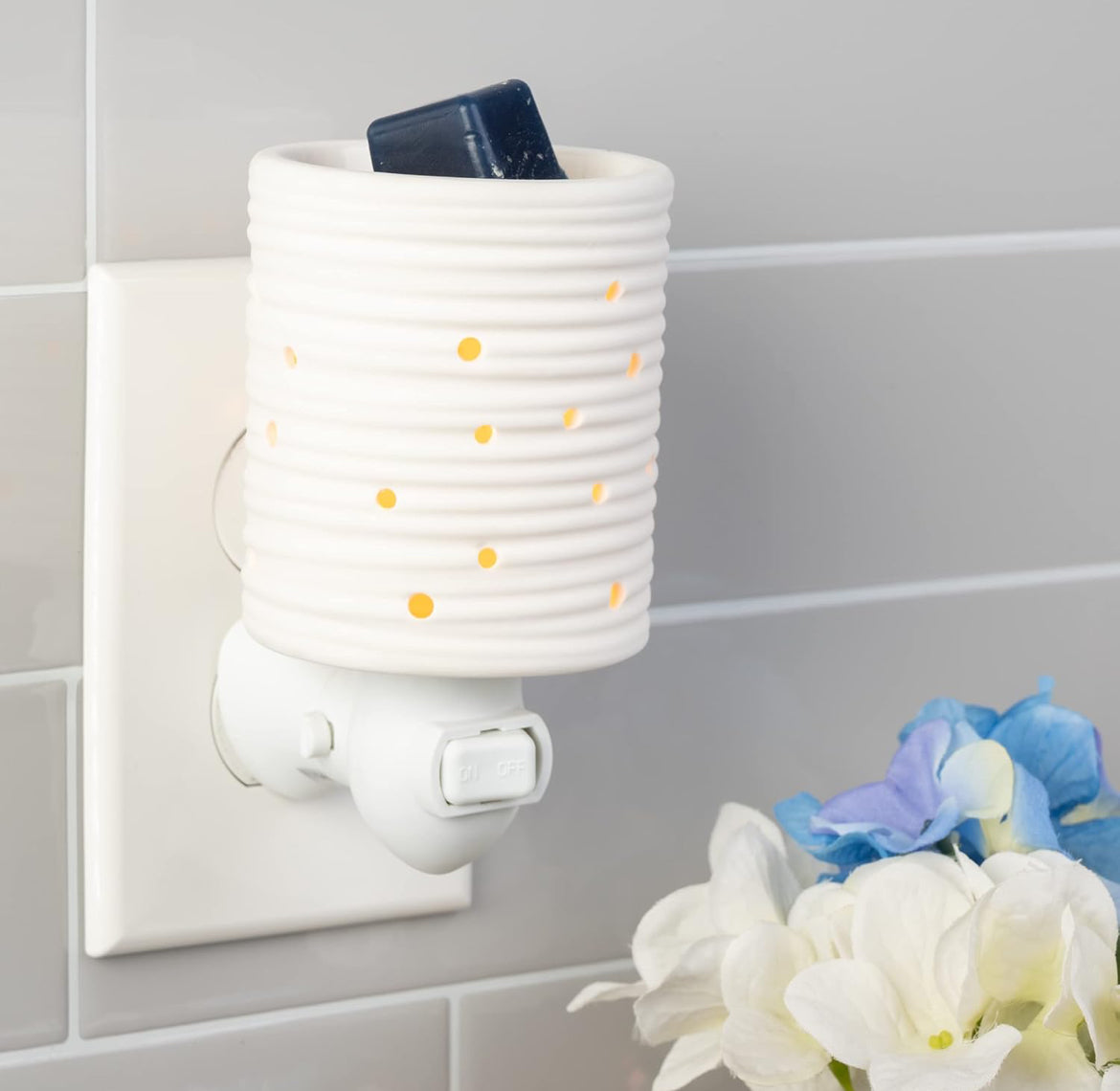 Scentsationals Accent Wax Warmer - Scented Wax Cube Melter - Electric Fragrance Plugin - (Lillian)