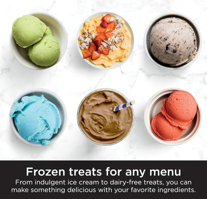 Ninja NC301 CREAMi Roomysmaker, vir Gelato, Inmiksels, Melkskommels, Sorbette, Smoothiebakke en meer, 7 Een-Raakprogramme, met (2) Pint Houers en Deksel, Kompakte Grootte, Ideaal vir Kinders, Silwer
