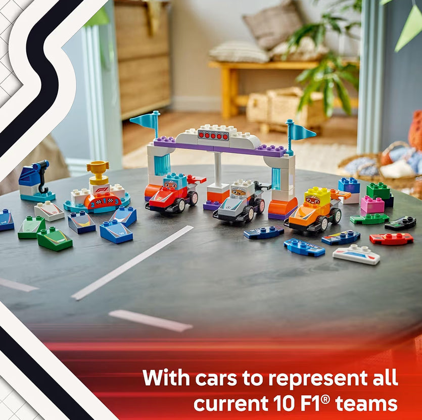 LEGO DUPLO Town F1 Span Renmotors en Drywers Boubare Speelgoedstel – Kleuter Speelgoedmotors vir Voorgee Speel, Seuns en Dogters, Ouderdomme 2+