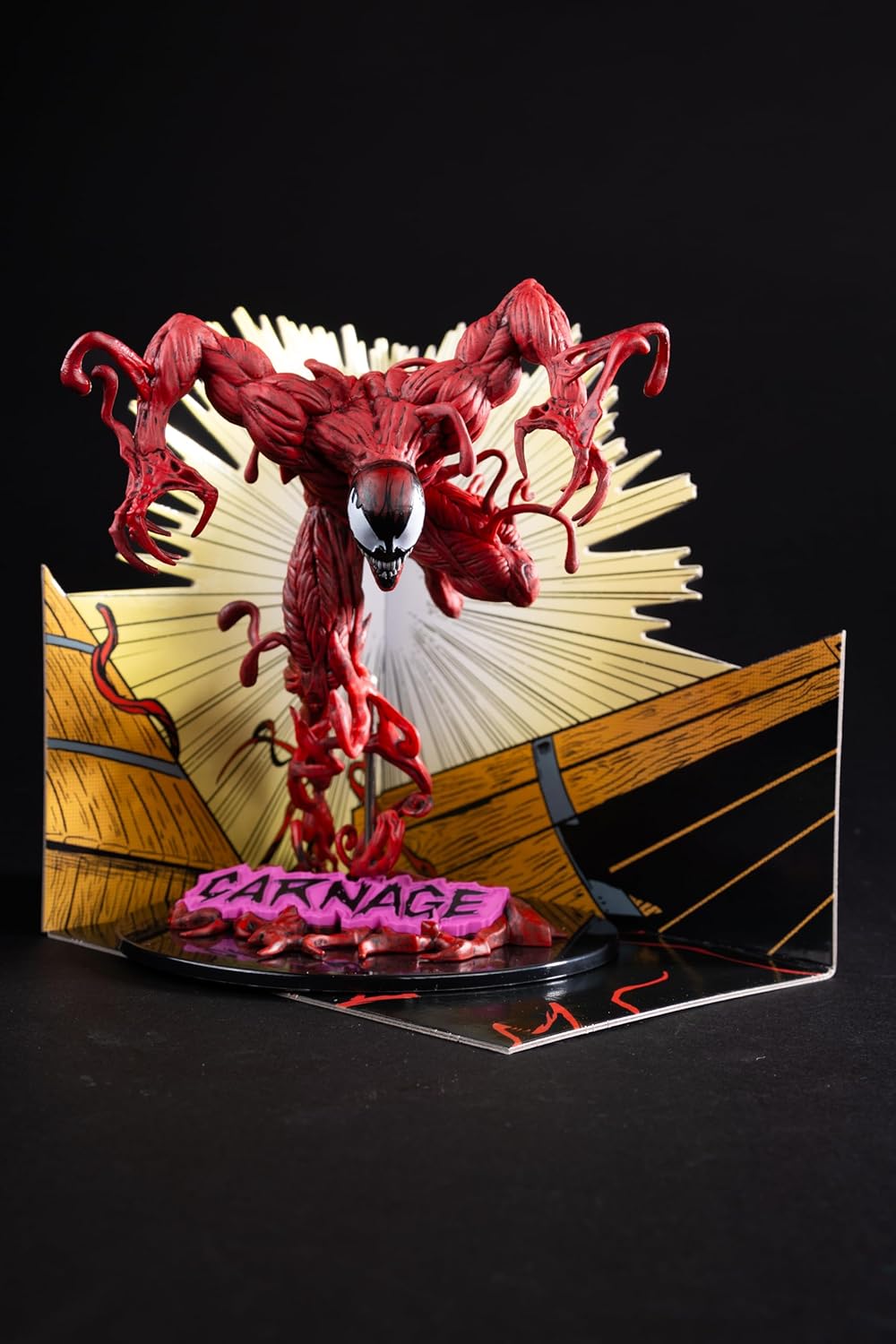 McFarlane Toys Marvel Carnage Scale Collectible w/ Scene (The Amazing Spider-Man )