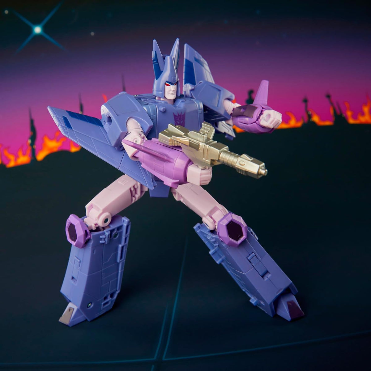Transformers Studio Series Cyclonus, The The Movie Voyager Class 8-Inch Converting Action Figure, Robot Toys for 8+