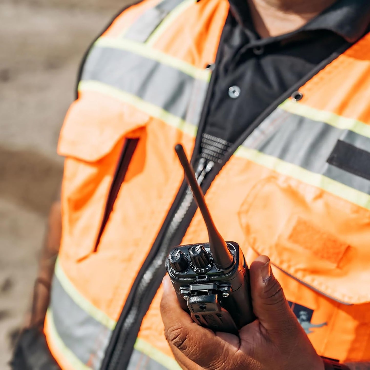 Kenwood ProTalk Radio, Draagbare Walkie Talkie, UHF, 64 Kanale & 4 Sonas, 1 000 mW Harde Spreker, 11 Mil-Spec Standaarde 810 (C/D/E/F/G) & IP54/55 weerbestandheid