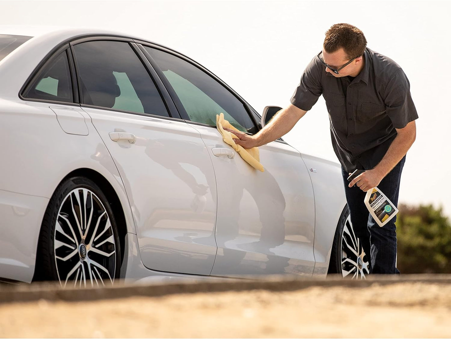 Meguiar's Ultimate Waterless Wash & Wax, Krasvrye Skoonmaaksproei 2-in-1 Detailer vir Glans (26 Oz)