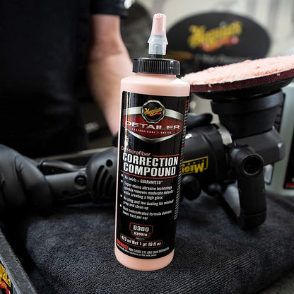 Meguiar's DA Microfiber Correction Compound Pro Motorvoertuig Krasverwyderaar Verwyder Kolle, Skrapies, Watervlekke, Oksidasie (473 ml)