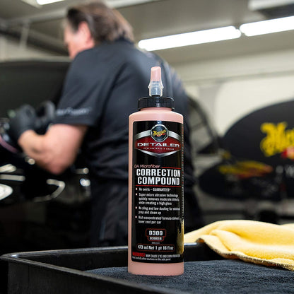 Meguiar's DA Microfiber Correction Compound Pro Motorvoertuig Krasverwyderaar Verwyder Kolle, Skrapies, Watervlekke, Oksidasie (473 ml)