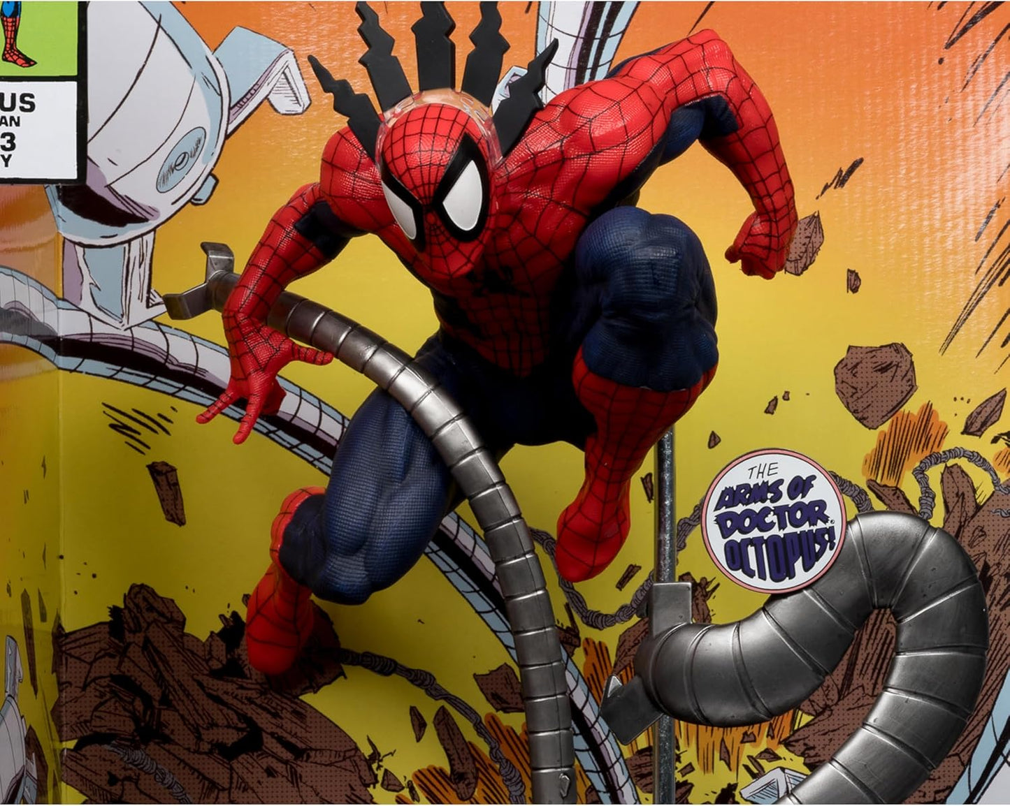 McFarlane Toys- Marvel Spider-Man Scale Collectible with Scene & Comic (Marvel Tales)