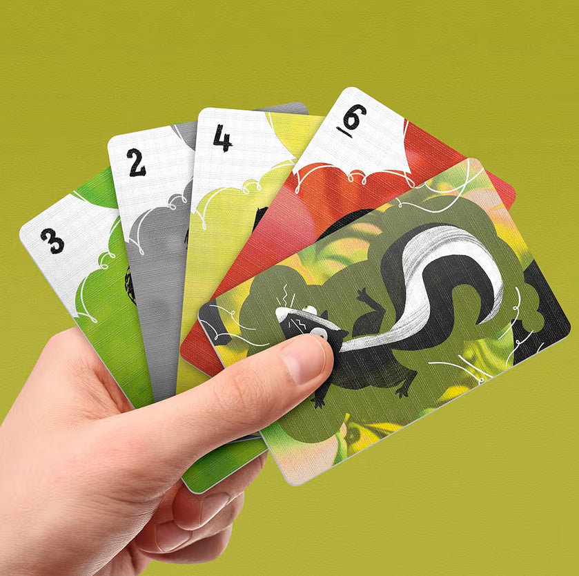 Dump The Skunk! Game | Family Card Game Ages 7 and Up - 2-6 Players Easy to Learn Games for Kids, Teens, and Adults