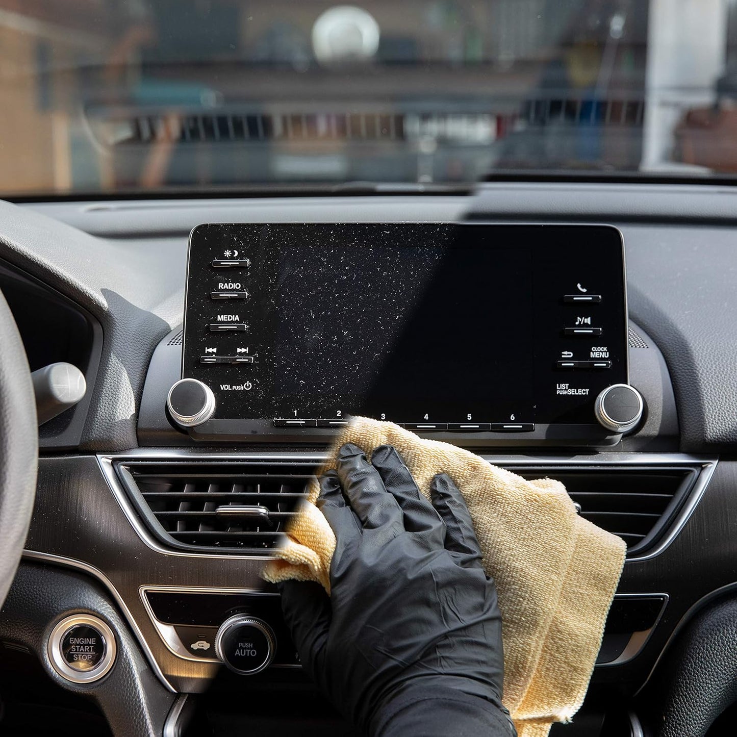 Meguiar's Detailer Quik Interior Detailer (3.79L) maak alle binne-oppervlakke veilig skoon