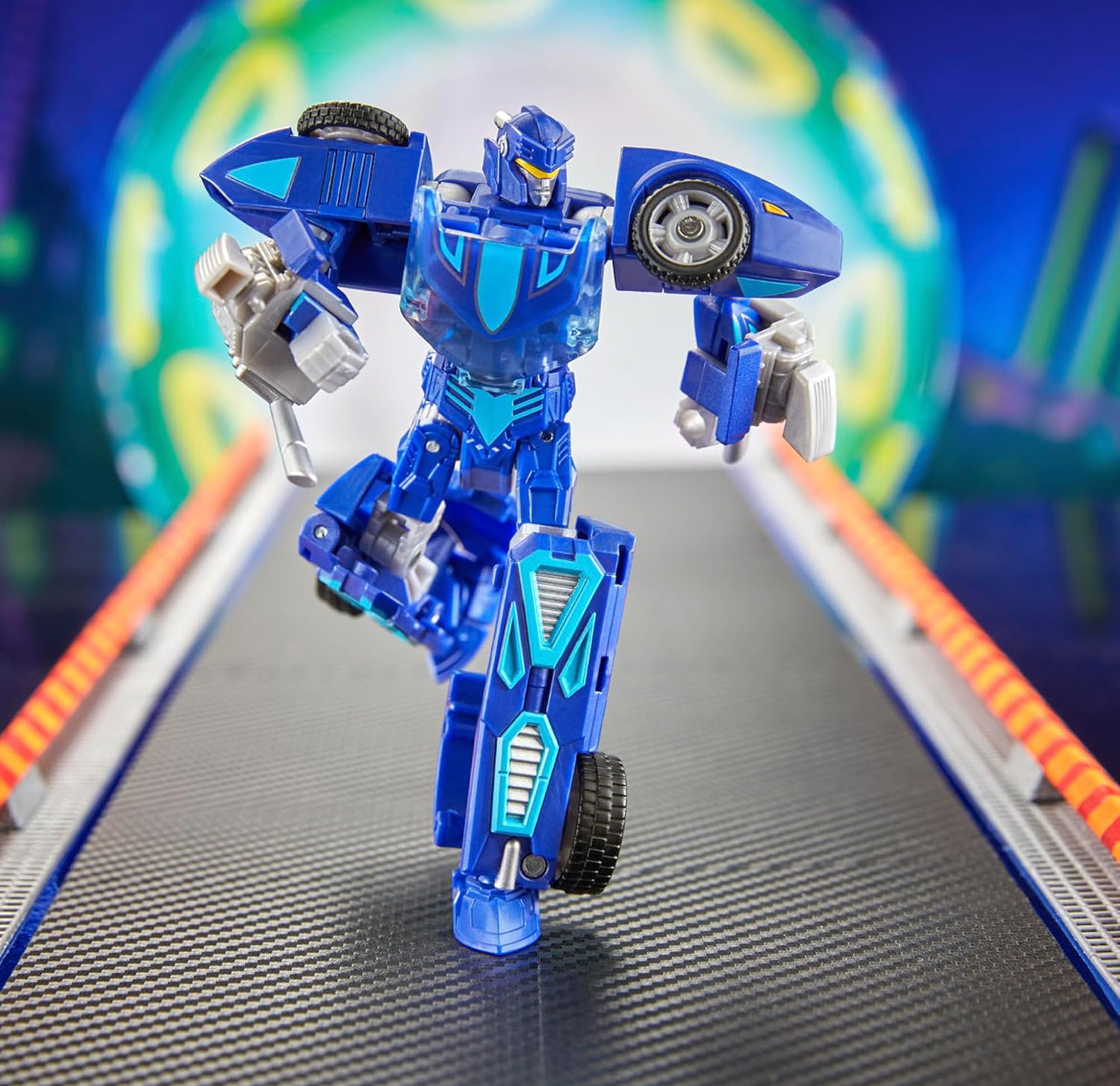 TRANSFORMERS Collaborative Hot Wheels x Twin Mill, Deluxe Class 5-Inch Robot Action Figure Converts to Racecar, Car Toys for Ages 8+
