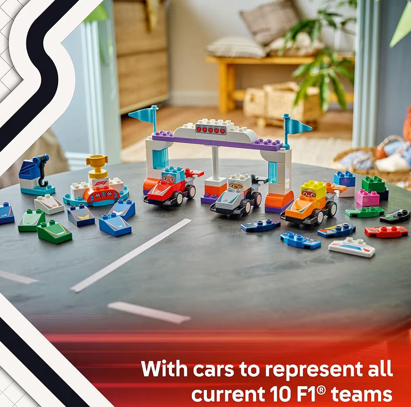 LEGO DUPLO Town F1-span Renmotors en Bestuurders Bouspeelstel