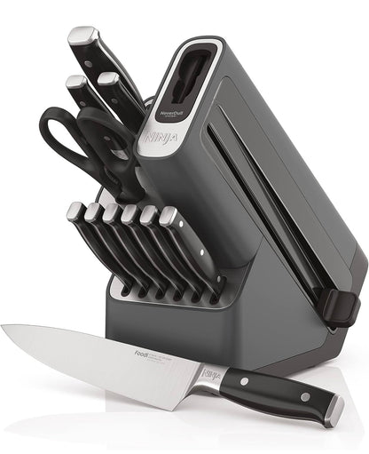 Ninja K32012 Foodi NeverDull Premium Messe Stelsel, 12 Stuk Mesblokstel met Ingeboude Skerpmaker, Duitse Vlekvrye Staal Messe, Swart