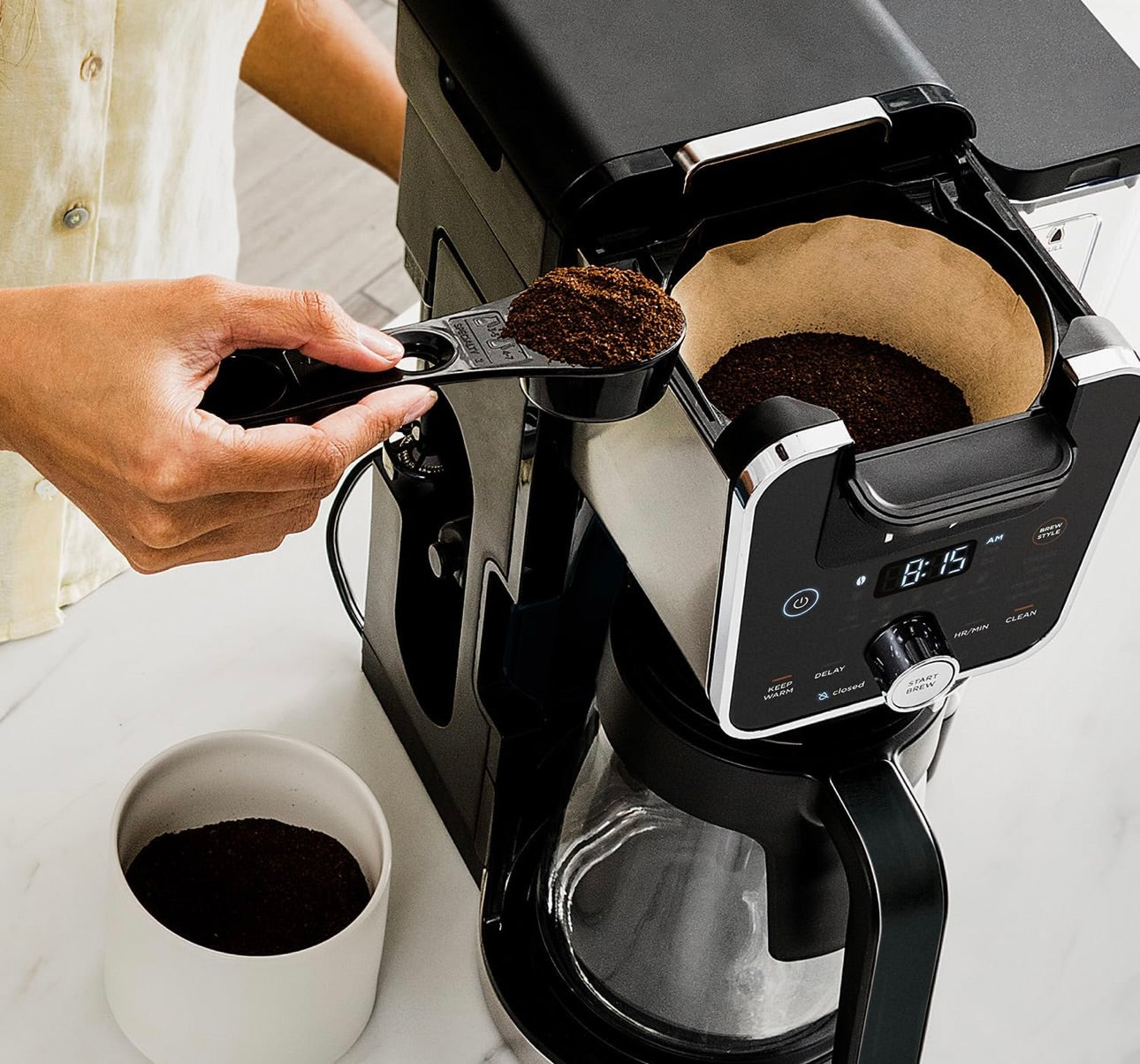 Ninja DualBrew System 14-Cup Coffee Maker, Single-Serve, Pods & Grounds, 4 Brew Styles 70-oz. Water Reservoir & Carafe - Black( CFP451A)