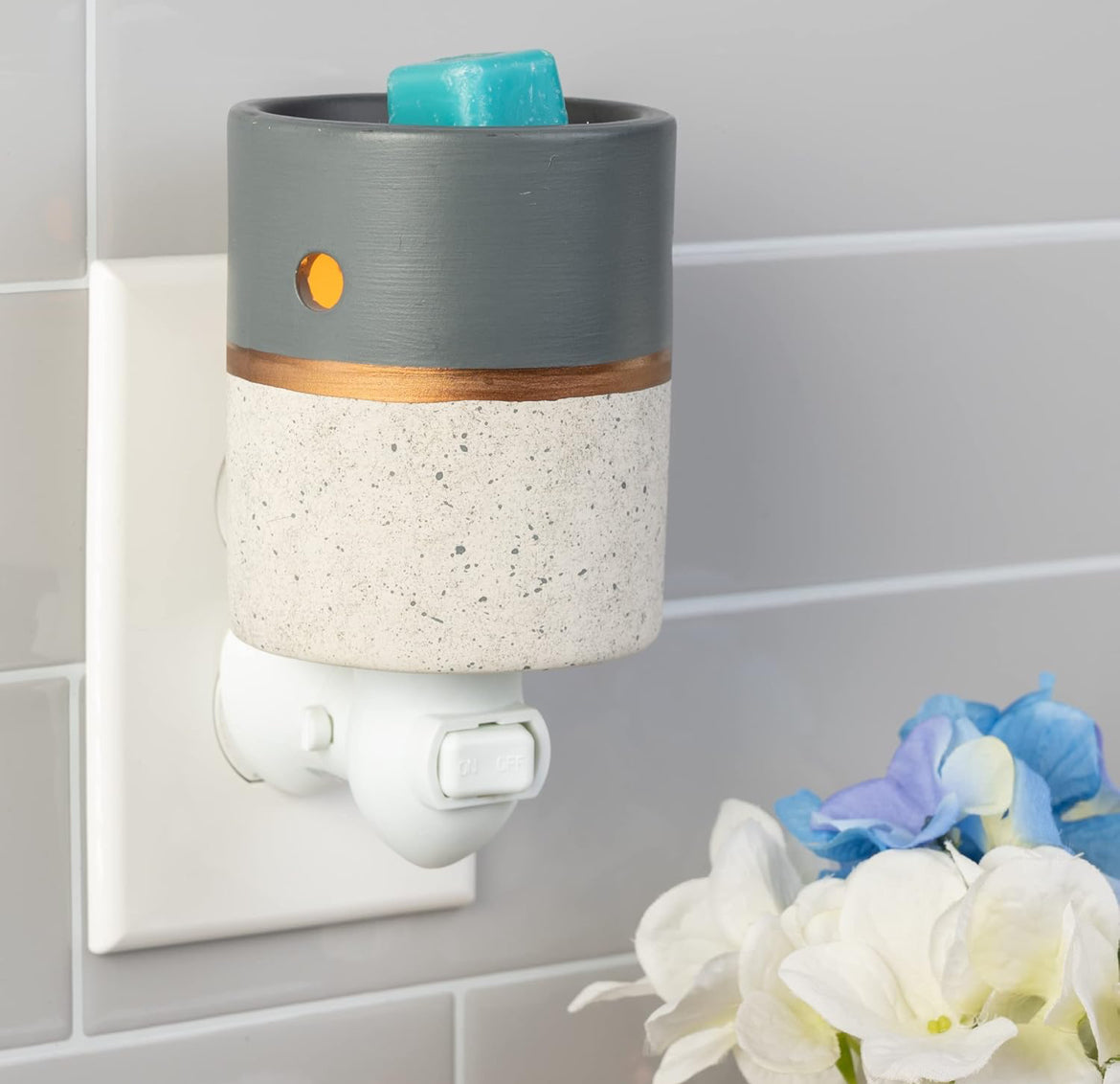 Scentsationals Accent Wax Warmer - Scented Wax Cube Melter - Electric Fragrance Plugin (Kiki Charcoal)