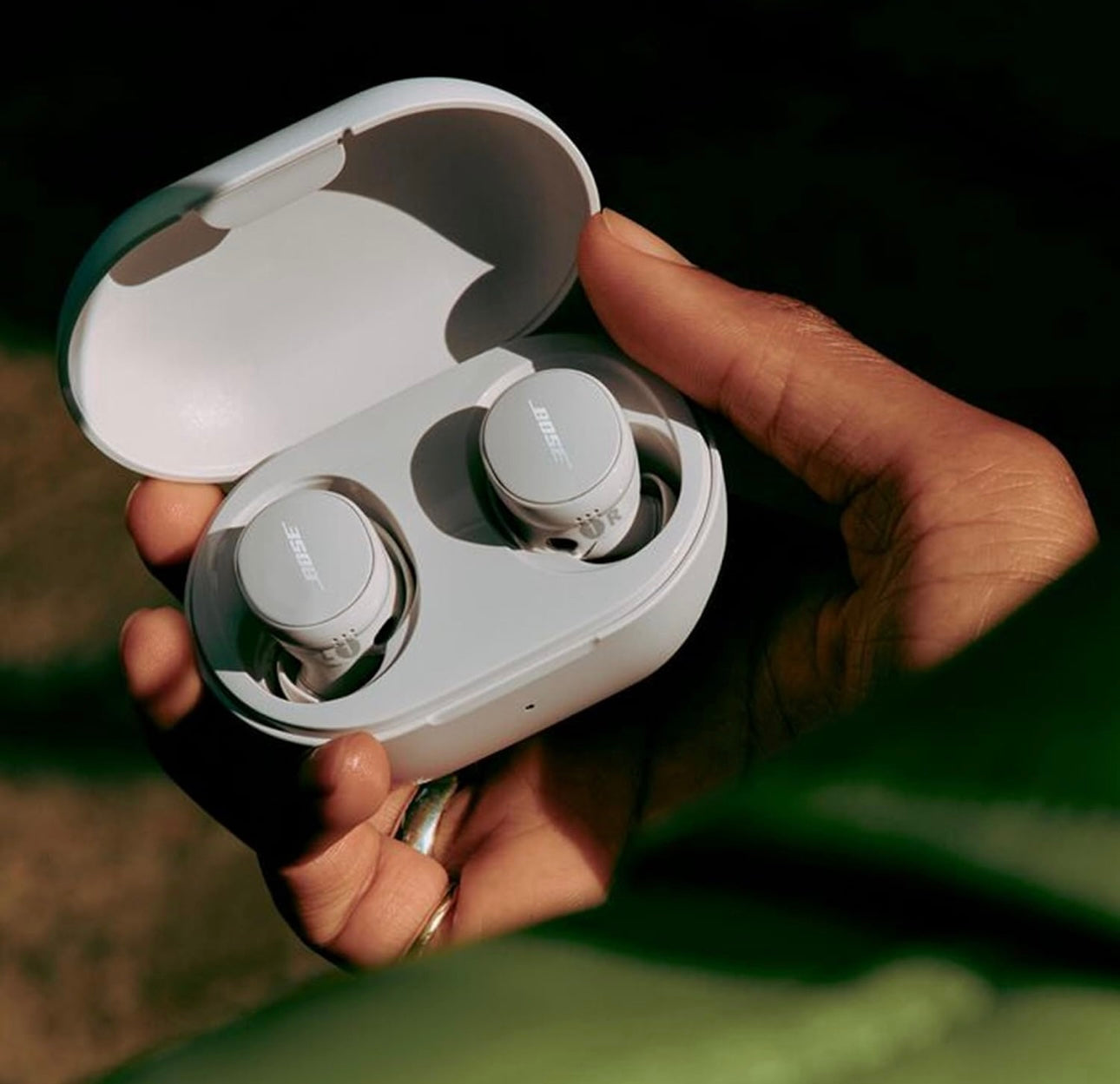 Bose QuietComfort Bluetooth Earbuds, Active Noise Cancellation - White