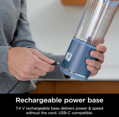 Ninja Blast Draagbare Blender, Koordloos, 530ml-houer, Persoonlike Blender BPA-vry, Lekvrye Deksel en Slurp-tuit, USB-C Herlaaibaar, Skottelgoedwasserbestande Onderdele - Denimblou (BC151ND)