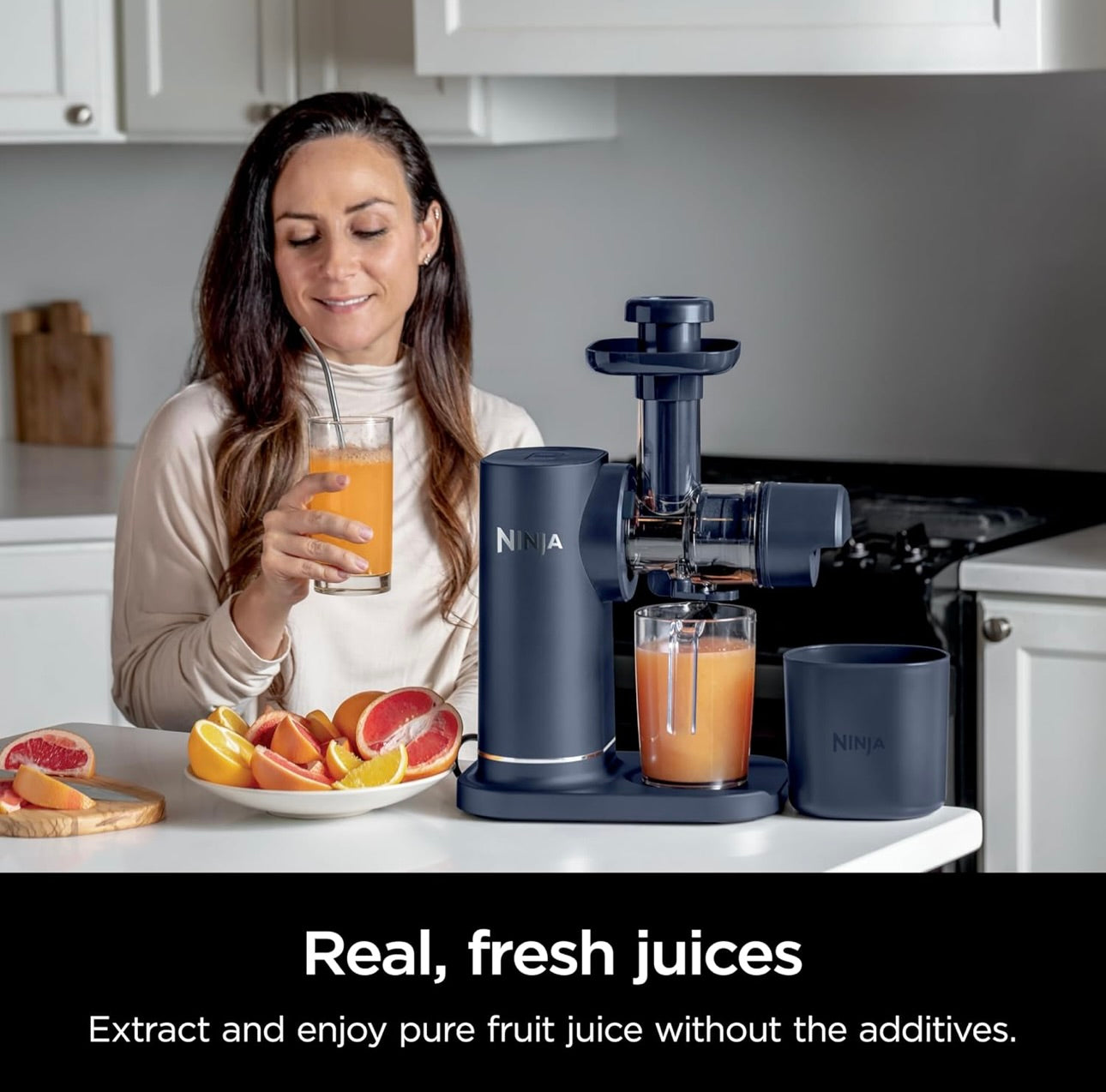 Ninja NeverClog Cold Press Juicer, Powerful Slow Juicer with Total Pulp Control, Countertop, Electric, 2 Pulp Functions - Blue/Navy (JC151NV)