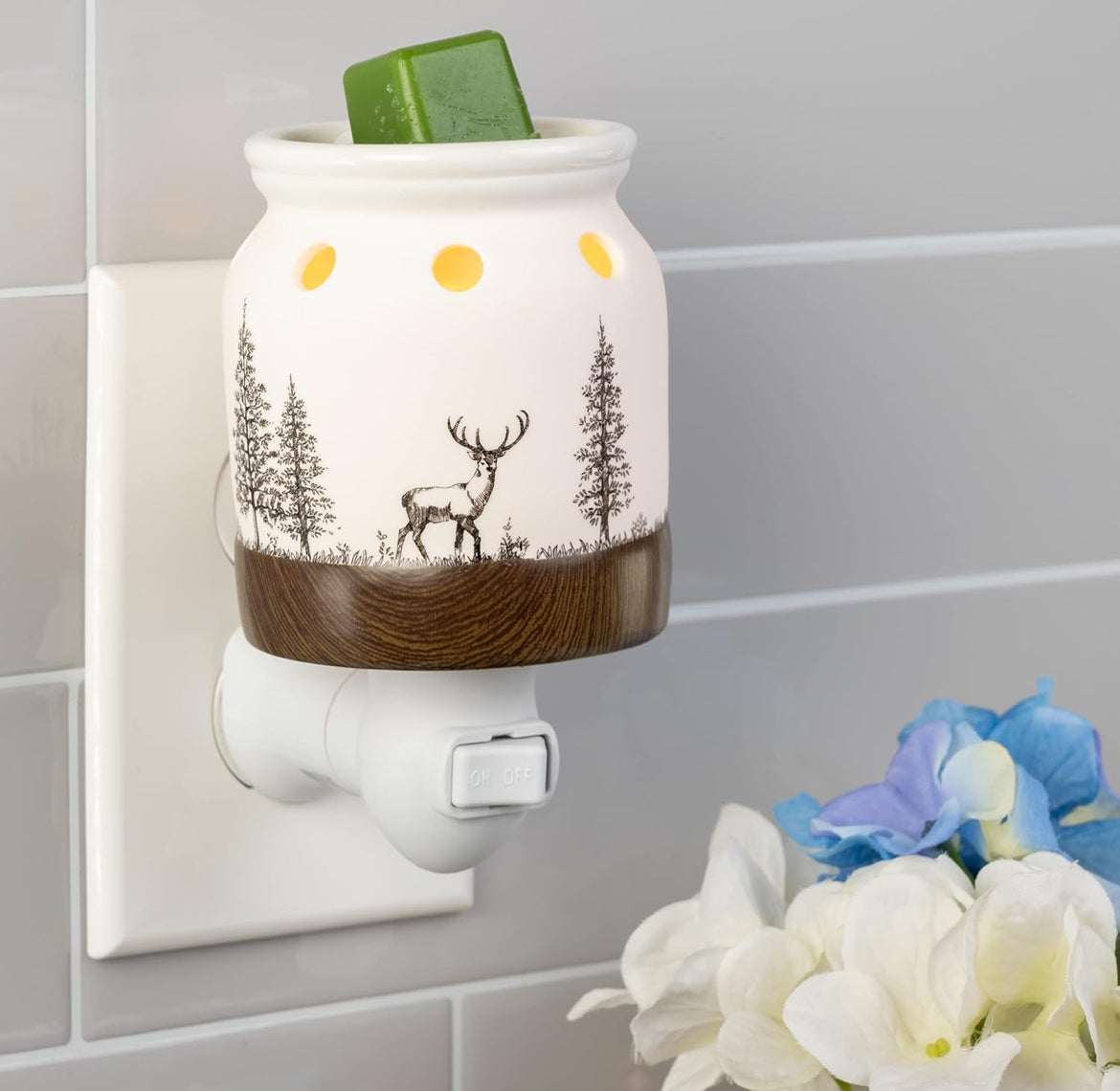 Scentsationals Accent Wax Warmer - Scented Wax Cube Melter - Electric Fragrance Plugin - (Wildlife)