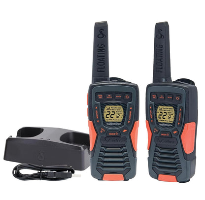 Cobra ACXT1035R FLT Drywende Walkie Talkies - Waterdig, Herlaaibaar, Lang Reeksafstand tot 37 Myl Twee-rigting Radio met NOAA Weerwaarskuwing & VOX, (2 Pak)