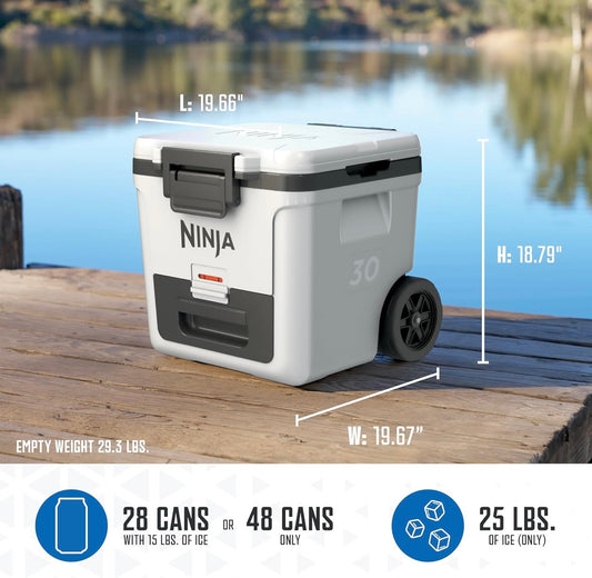 Ninja Cooler FrostVault 30QT-koeler met wiele, geïsoleer met Temp Dry Storage-laai hou ys vir dae lank koud - Cloud White