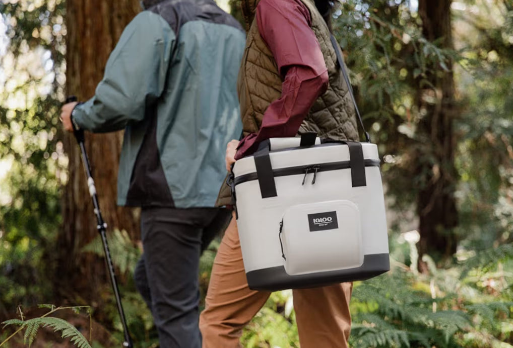Igloo Trailmate 18 Can Insulated Portable Cooler for Travel & Outdoors