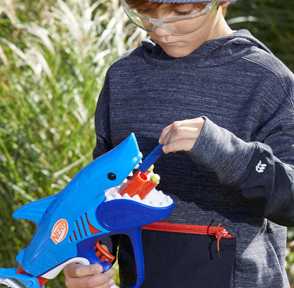 NERF Junior Wild Sharkfire, Easy Play Dart Blaster, 8 Nerf Elite Darts, Nerf Blaster Shark Toys for 6 Year Old Boys & Girls & Up, Outdoor Toys