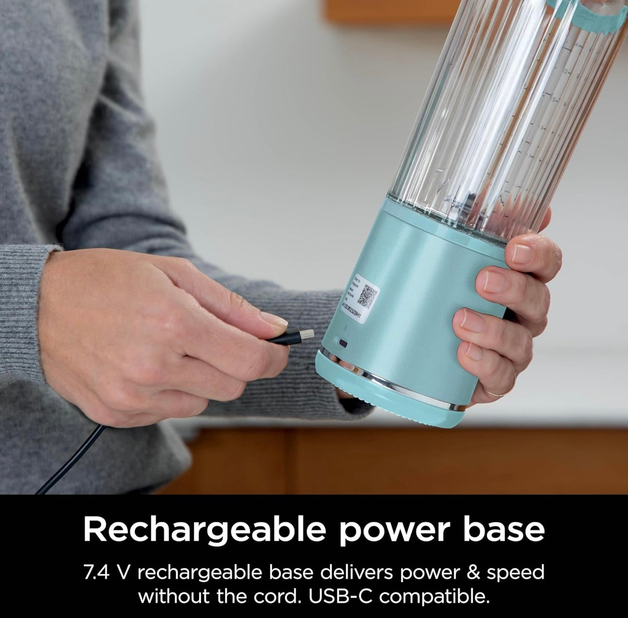 Ninja Blast Portable Blender, Cordless, 18oz. Vessel, Personal Blender For-Shakes and Smoothies- Tinted Aqua, BC151AQ