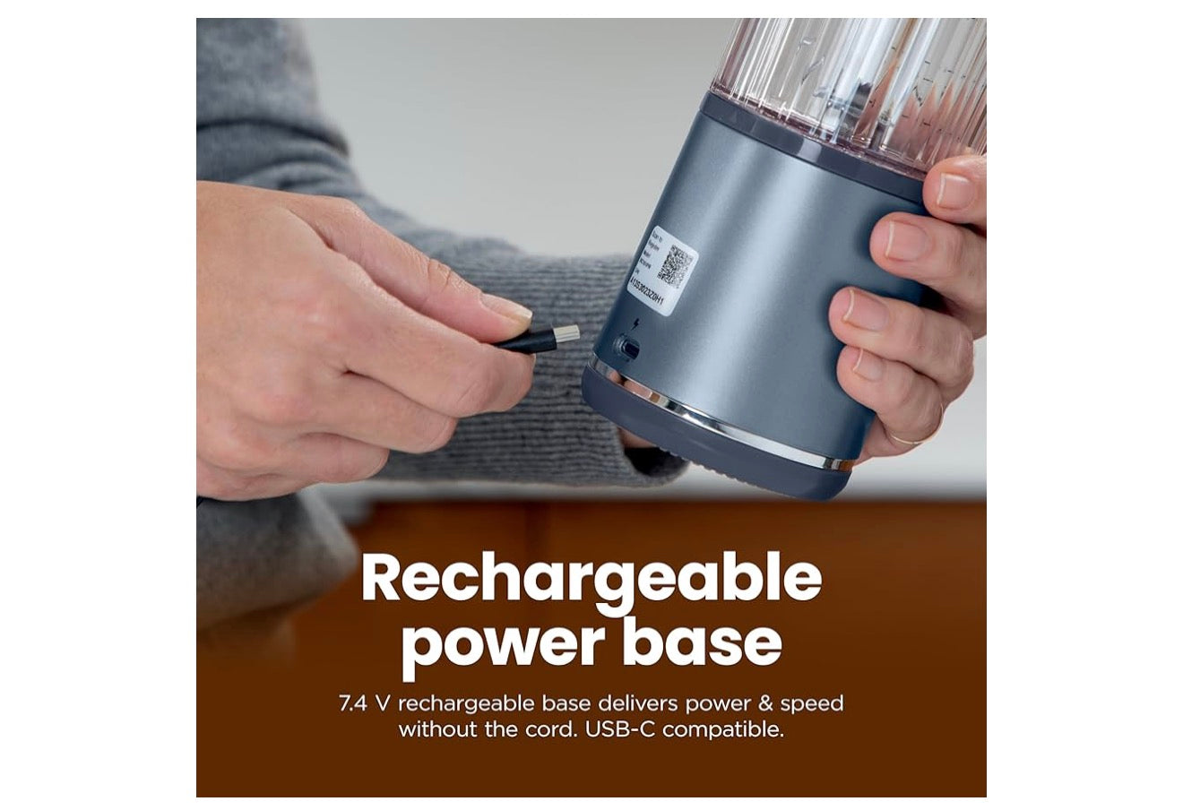 Ninja Blast Koordlose 18oz. Draagbare Blender Vir Skud- en Smoothies, BPA-vry, Lekvrye Deksel en Slurpmondstuk, USB-C Herlaaibaar, Skottelgoedwasser Veilig - (Metaalblou)