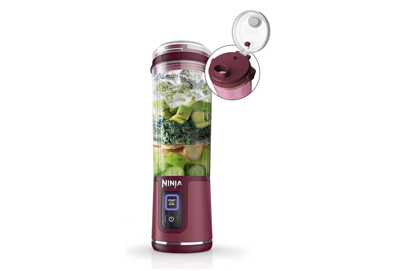Ninja Blast Koordlose 18oz. Draagbare Versapper Vir Skuddrankies en Smoothies, BPA-vry, Lekvaste Deksel en Suigmondstuk, USB-C Herlaaibaar, Skottelgoedwasser Veilig - (Cranberryrooi)