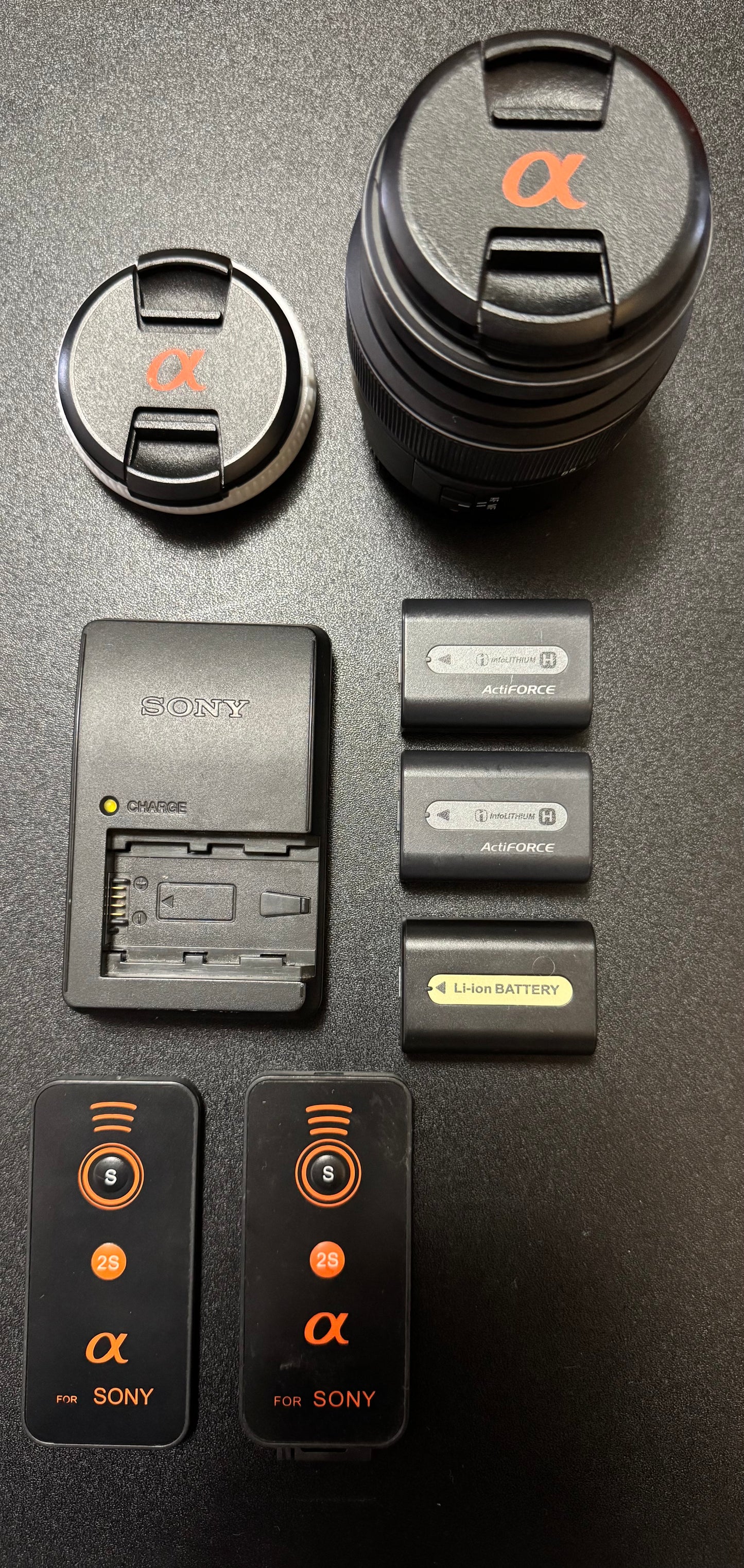 Sony Alpha DSLR Kamera Volledige Kit 18-55mm Lens A-vatting Digitale SLR Swart