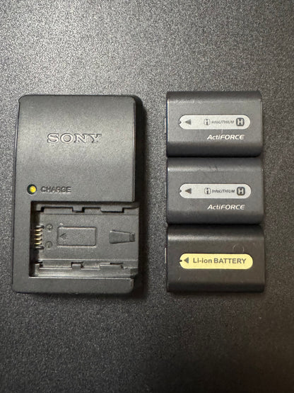 Sony Alpha DSLR Kamera Volledige Kit 18-55mm Lens A-vatting Digitale SLR Swart