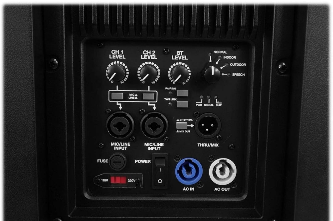 Rockville Titan 15 15" 2000w Powered DJ PA Speaker/Bluetooth/DSP/Wireless Link, Black