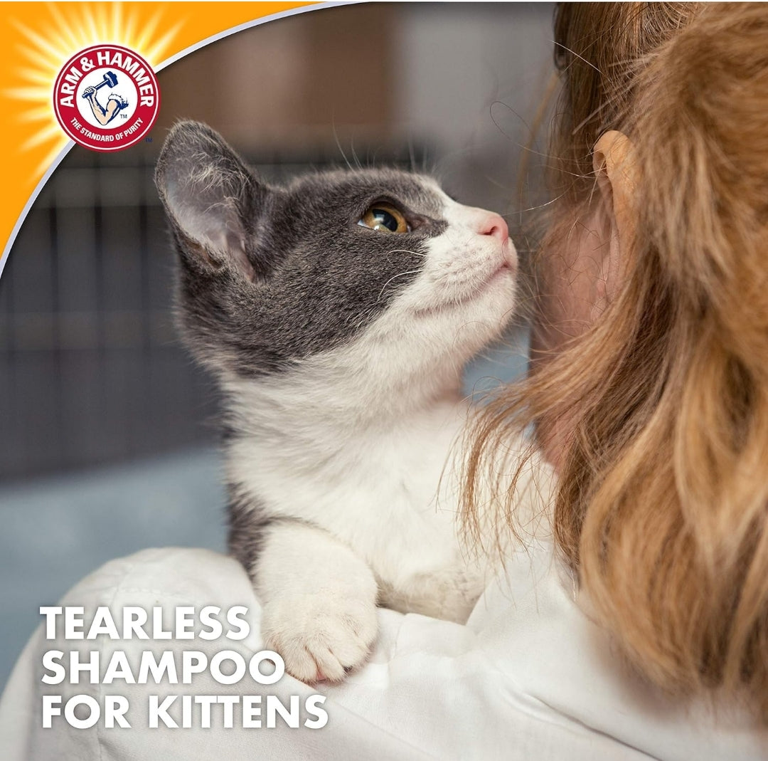 Arm & Hammer Tearless Kitten Shampoo for Cats Natural Cat Shampoo for Odor Control (20Oz)  (Pack of 1)