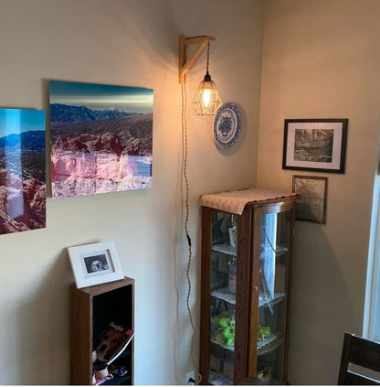 Muurlamp met Propkoord – Hanglampe wat in Muurprop Inprop, Rustieke Muurgemonteerde Lamp met Houthakbeugel en Skakelkoord