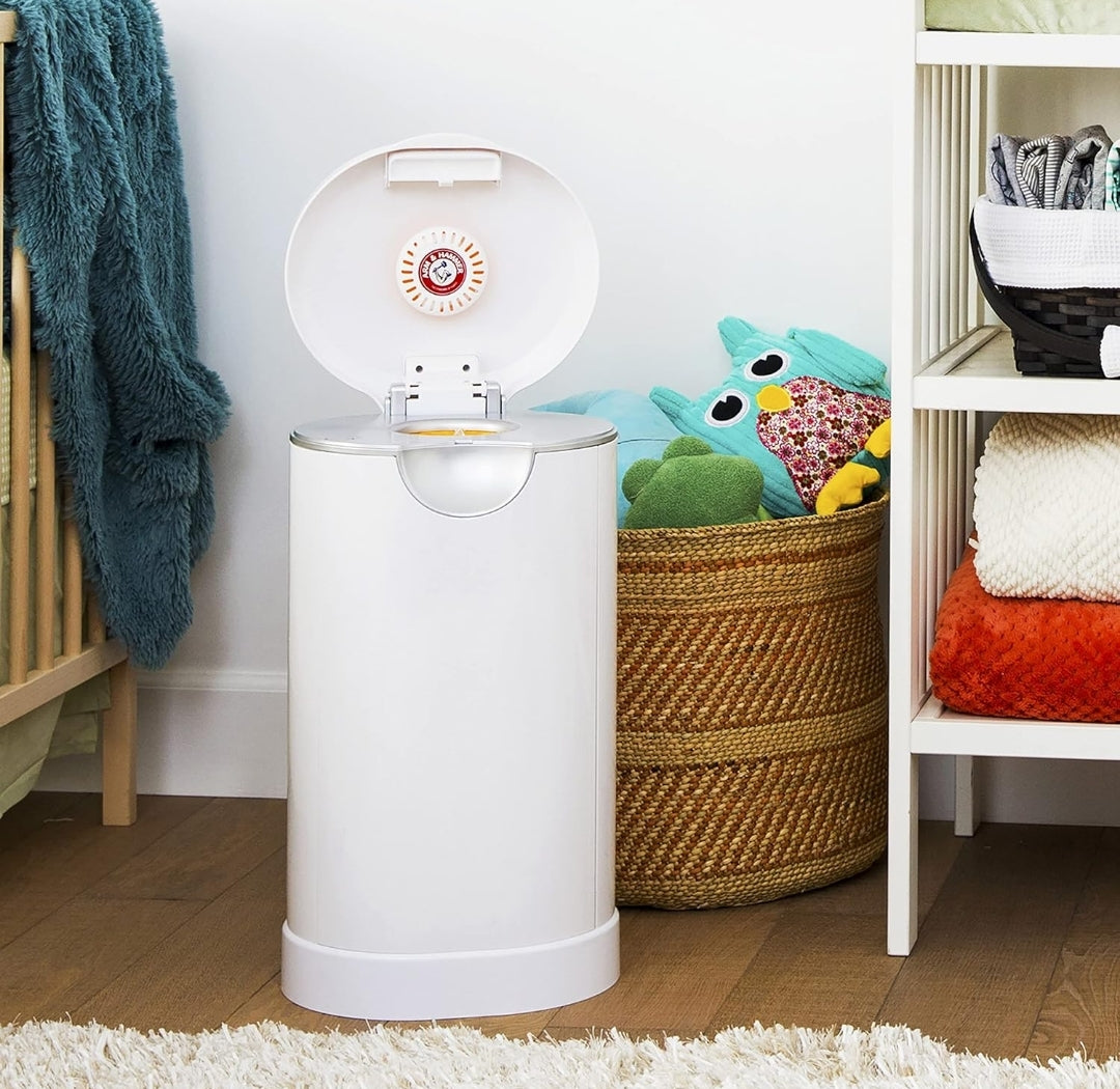 Munchkin PAI Diaper Pail Baby Registry Starter Set, Powered by Arm & Hammer