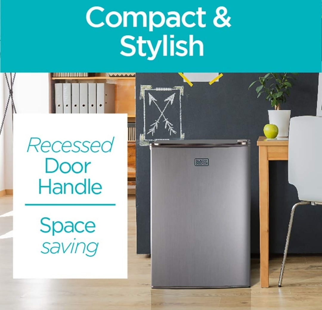 BLACK+DECKER 2.5 Cu. Ft. Kompakte Yskas, ENERGY STAR Gesertifiseerde Klein Yskas, Enkeldeur Minikoeler met Vrieskas, Persoonlike Yskas vir Huis/Kamer, R600a Koelmiddel, VCM Vlekvrye Voorkoms