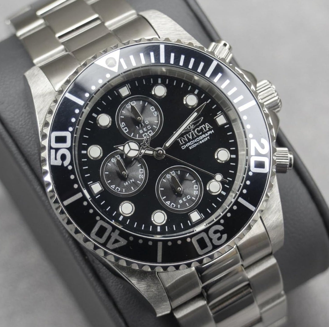 Invicta Men's 1768 Pro Diver Collection Stainless Steel Watch with Black Dial