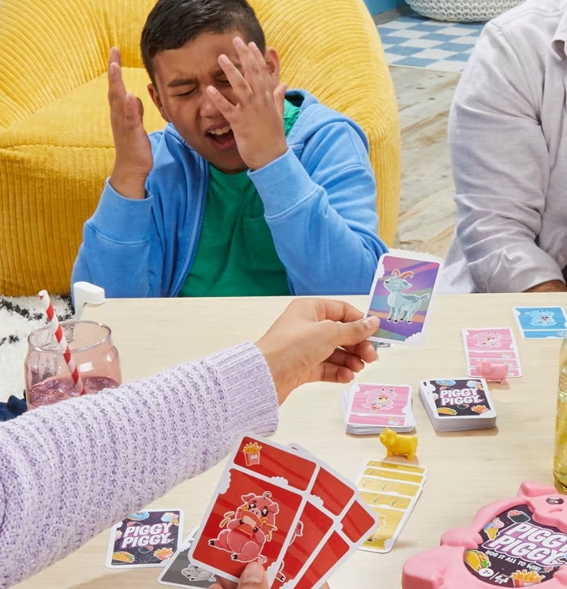 Hasbro Gaming Piggy Piggy Card Family Games for Kids, Teens, and Adults - Quick-Playing Travel Games