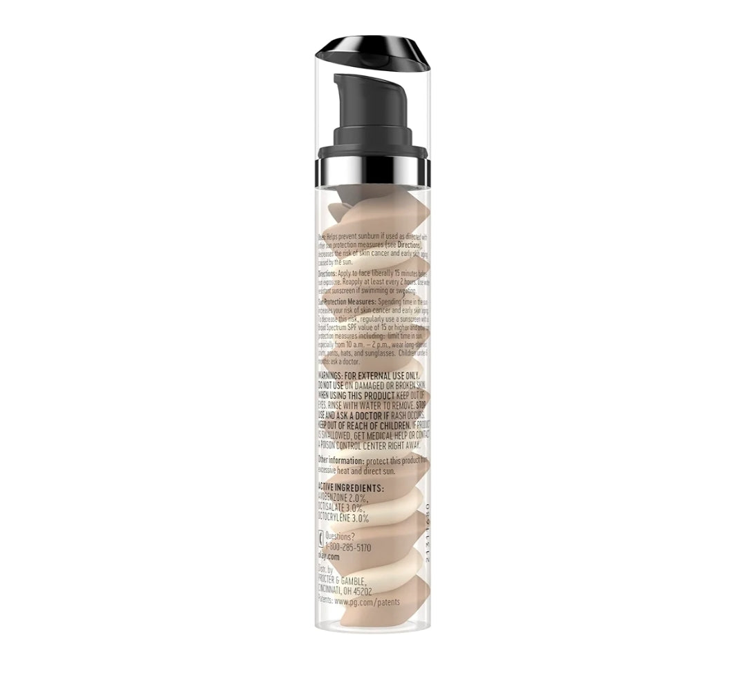 Olay Total Effects Velkleurkorrigerende Gesigbevogtiger met Sonskerm SPF 15, Lig tot Medium (1.7 Oz)