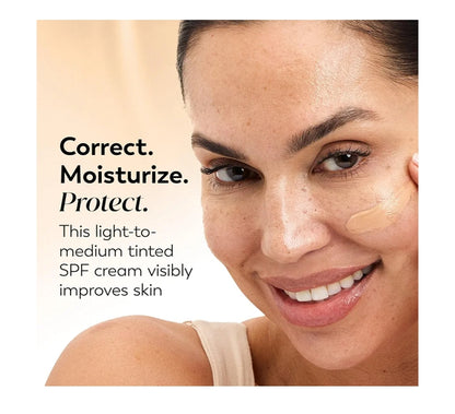 Olay Total Effects Velkleurkorrigerende Gesigbevogtiger met Sonskerm SPF 15, Lig tot Medium (1.7 Oz)